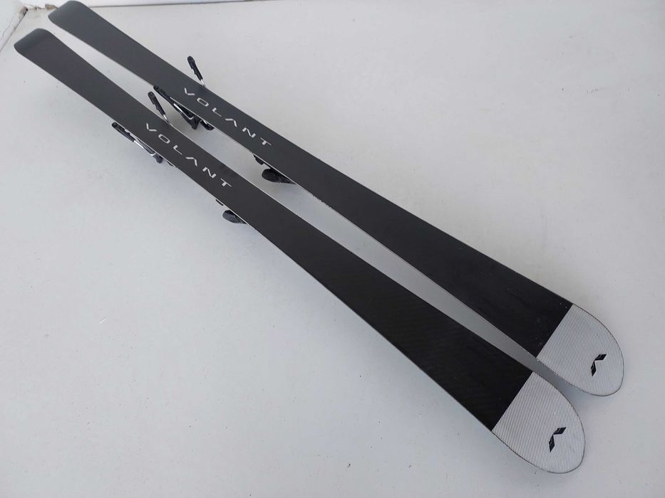 Narty VOLANT platinum  173 CM (2)
