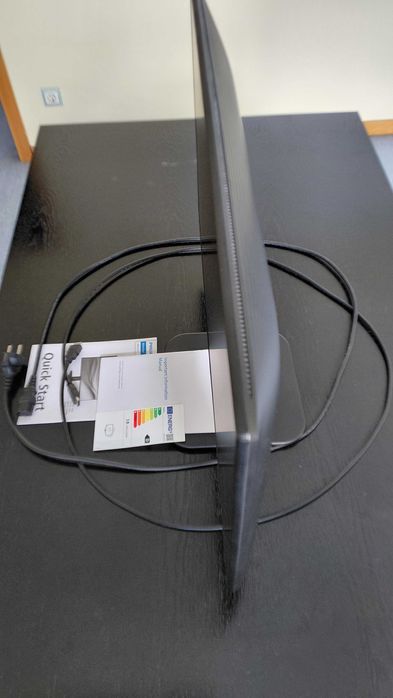 Monitor 27" PHILIPS 27E1 N11 usado