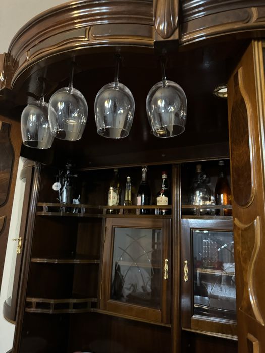 Movel Bar execelente estado