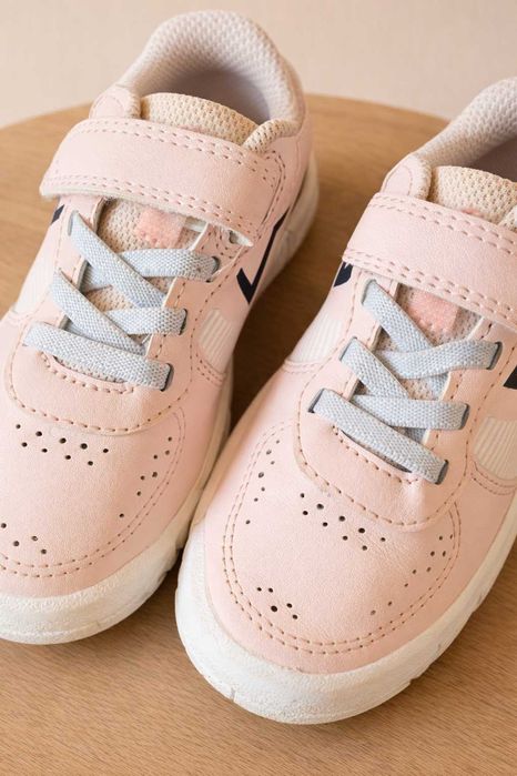 Sapatilhas Criança Decathlon TS130 Rosa | Tamanho 27 | Como Novas