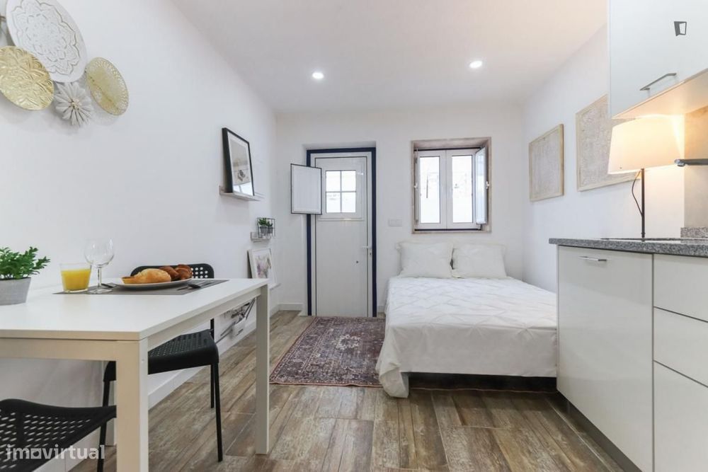 Estúdio - localizado em Ajuda Lisbon