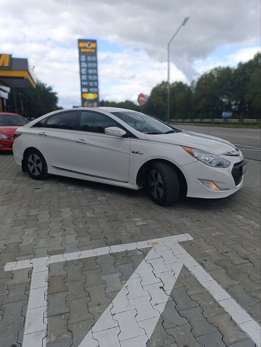 SONATA 2.4 hibrib