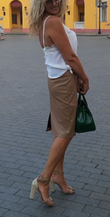 Юбка  женская ,узкая,кожзам