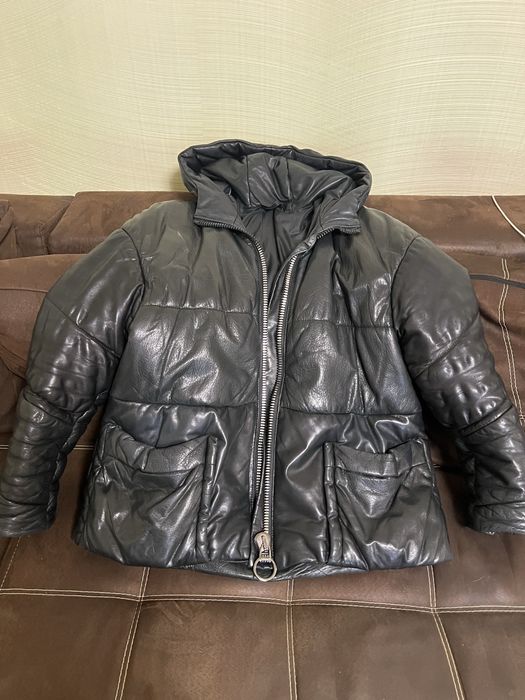 Кожаный пуховик ,куртка