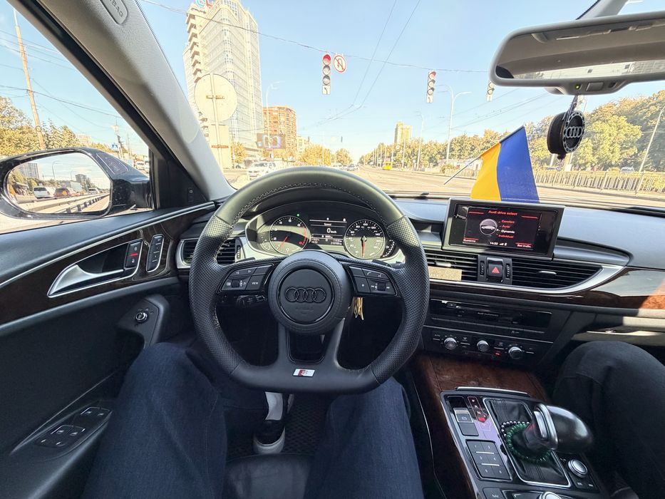 Продам Audi A6 C7, 2013, 2.0 бензин