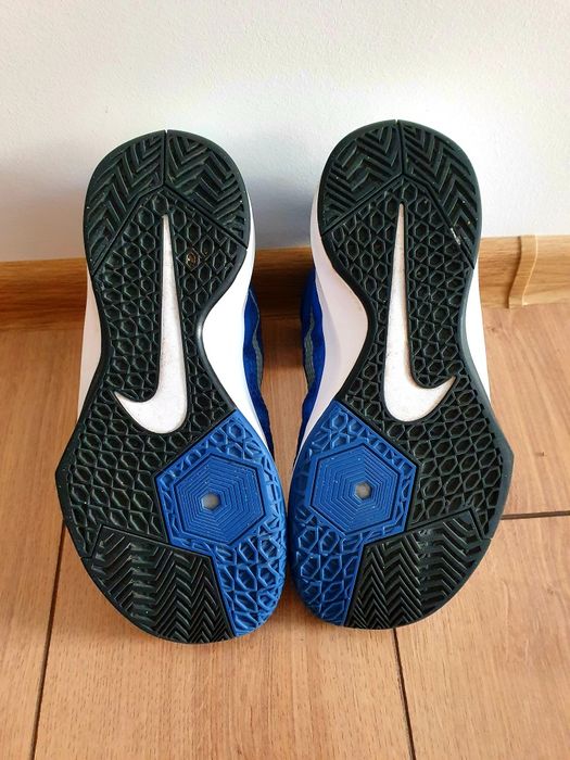 Buty do koszykówki rozmiar 40 "Buty Nike ZOOM without a doubt 749432"