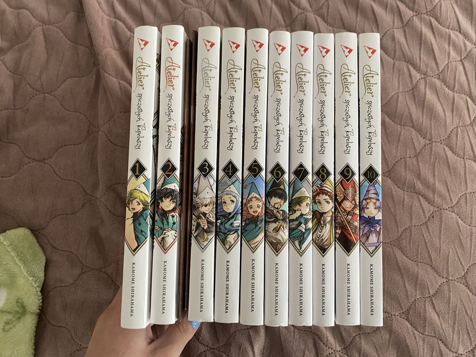 Manga atelier spiczastych kapeluszy tomy 1-10 plus booklety kotori