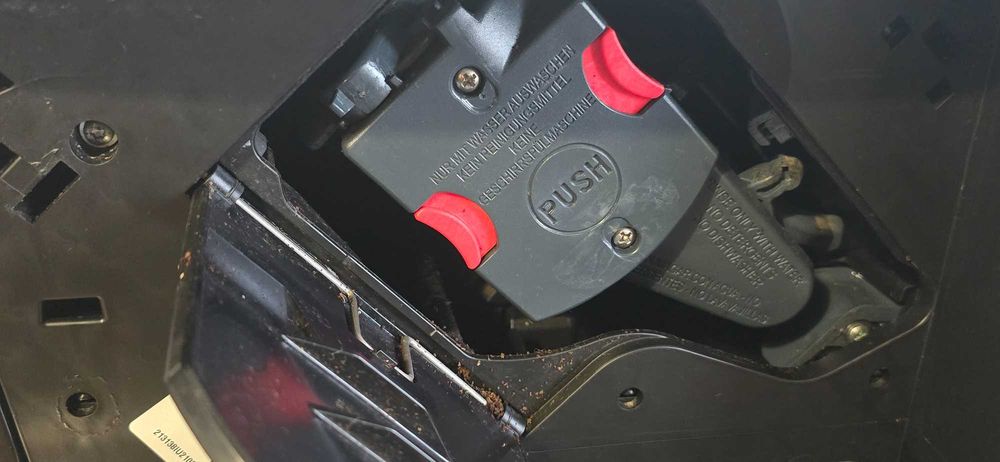 Delonghi Magnifica S, biały