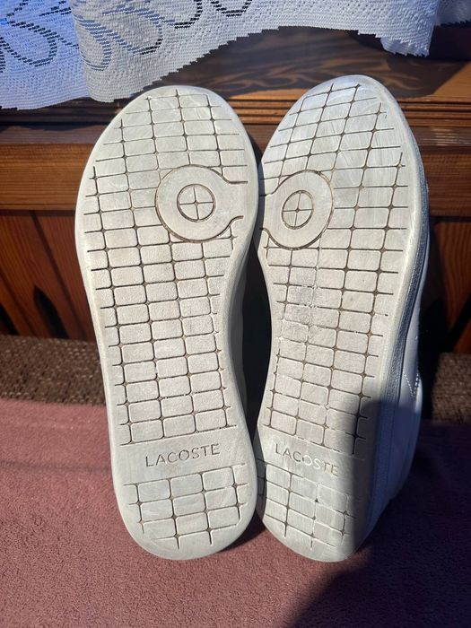 Bialy sneakersy Lacoste unisex