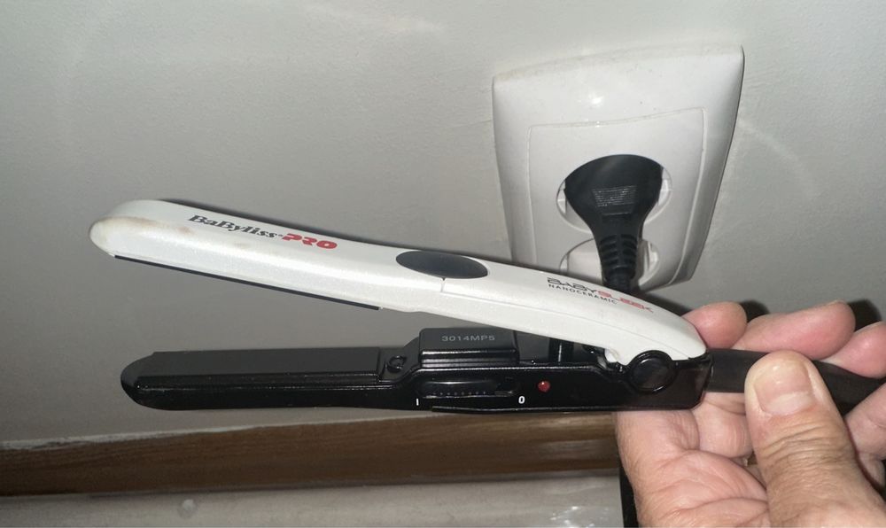 Alisador Babyliss Pro- Baby Sleek