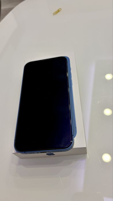 IPhone 13 niebieski 128GB