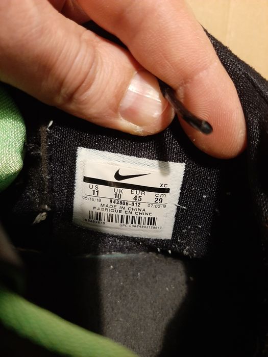 NIKE KYRIE 4 halloween