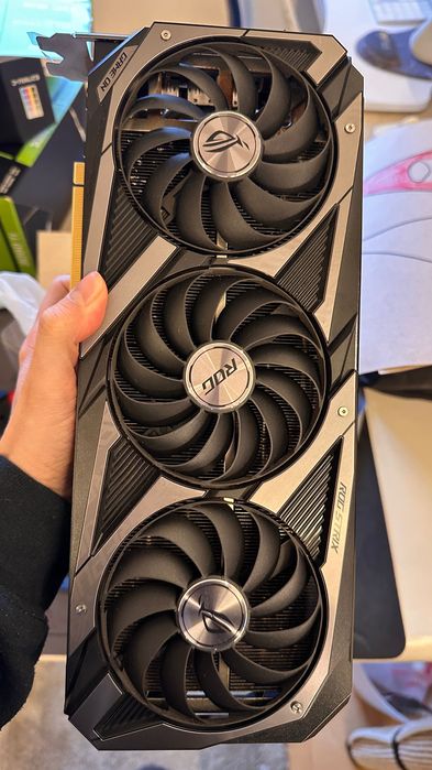 ASUS ROG Strix GeForce RTX 3080 Ti 12GB – LER ANÚNCIO