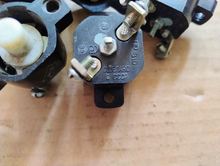 Предохранитель ПР-310, лаз, лиаз