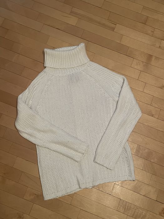 Светр під горло Pull&Bear