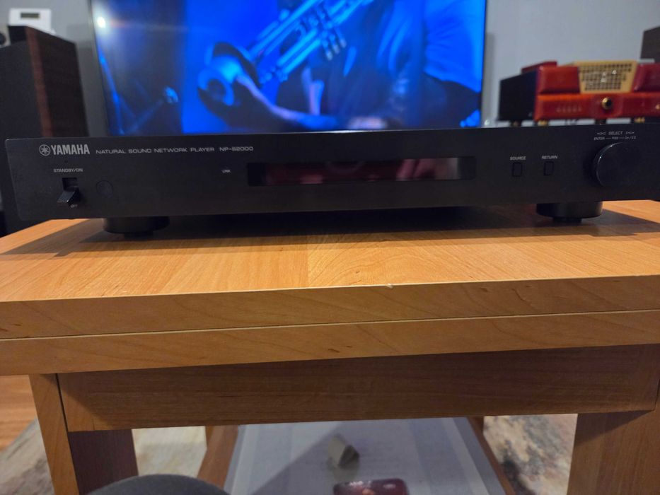 odtwarzacz  YAMAHA NP-S2000