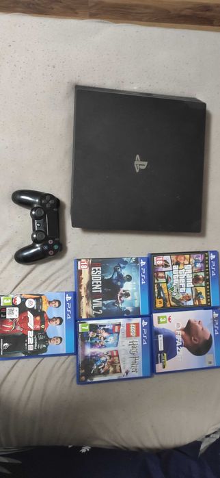 Konsola PlayStation 4 pro