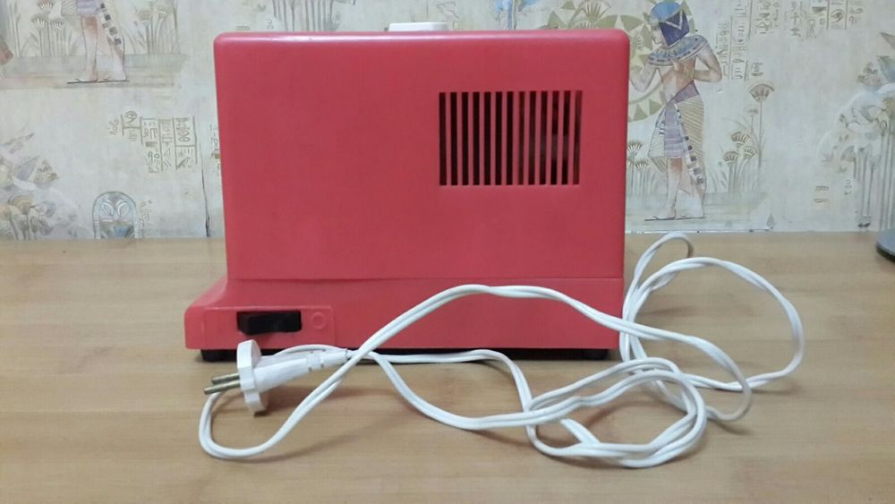 Електромясорубка, соковижималка