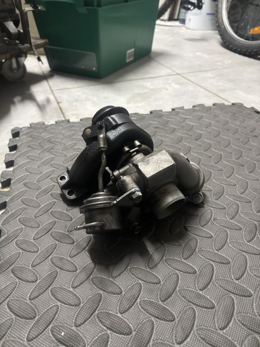 Turbo Peugeot/ Citroen 1.6HDI