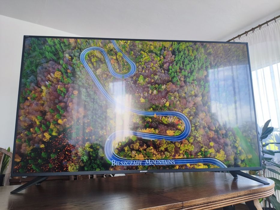 Telewizor Sharp 70 cali LED android