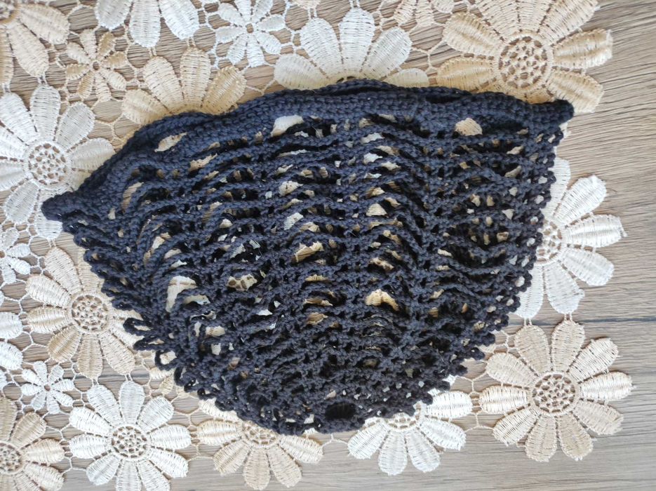 Czapka ażurowa boho
