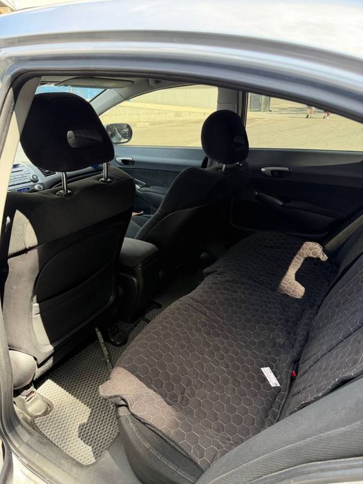 Продам Honda Civic 4D 2008 газ/бенз