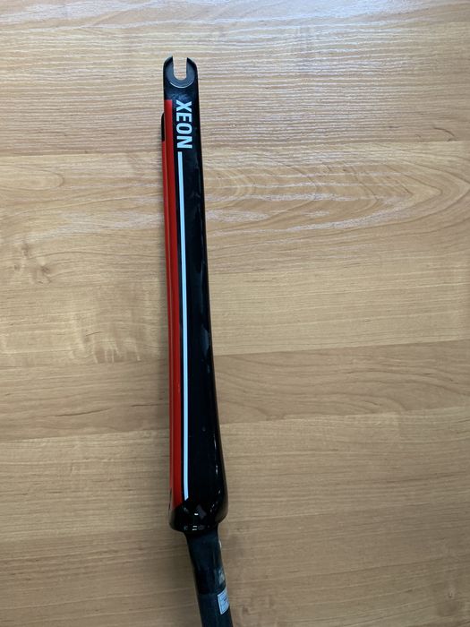 Widelec szosa carbon, karbon XEON, taper, taperowana