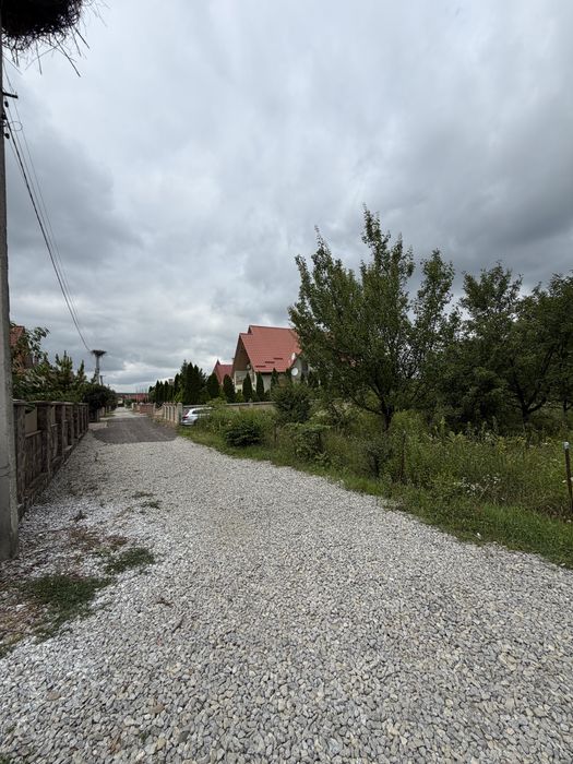 Продається земельна ділянка с. Великий Кучурів