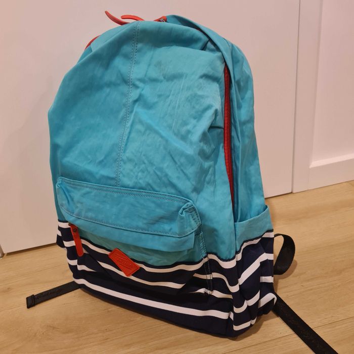 Mochila Nova Alças acolchoadas reguláveis