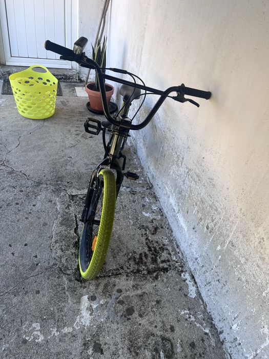 Bmx como nova pouco uso