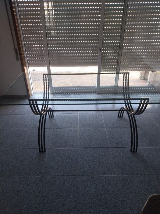 Vendo mesa de ferro
