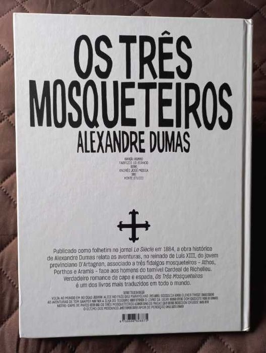 Os Três Mosqueteiros - Alexandre Dumas (Clássicos da Literatura em BD)