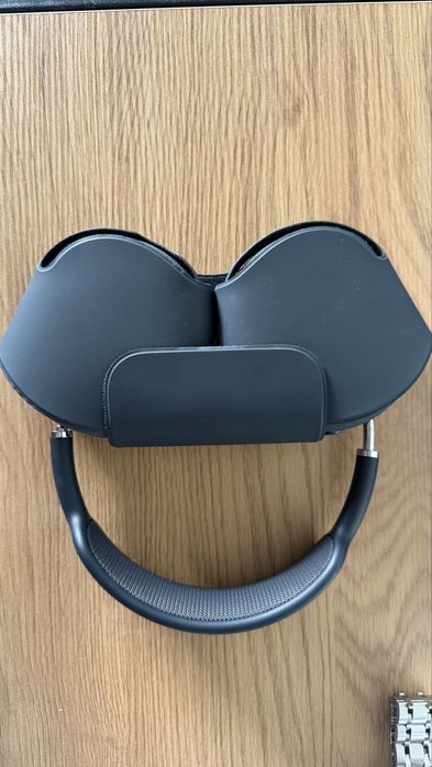 Airpods max gen 1