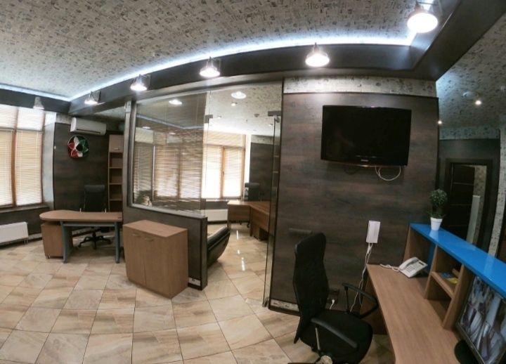 Стильний офіс з меблями.  БЦ Осокорки, вул. Дніпровська Набережна 26Ж