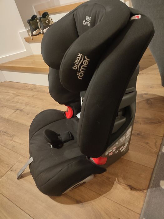 Fotelik Britax evolva 123 lub BRITAX dualfix m i -size