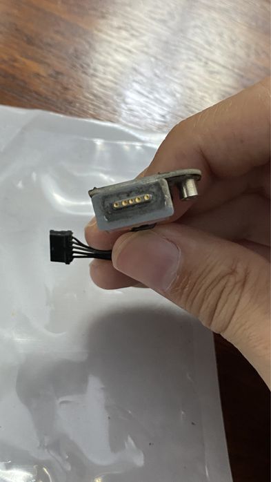 DC Jack for Apple MacBook Pro 820-2565-A Original64752417476354122