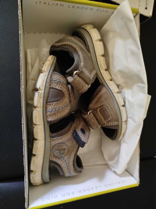 Sandały Primigi rozmiar 27