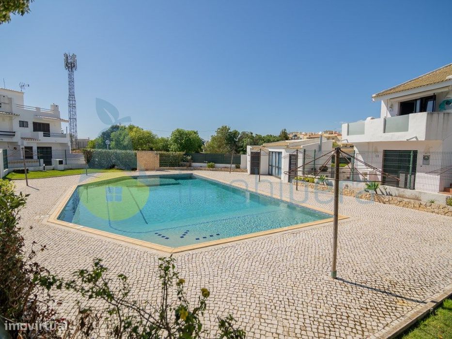 Não Perca Esta Grande Oportunidade! Apartamento Totalmente Remodela...