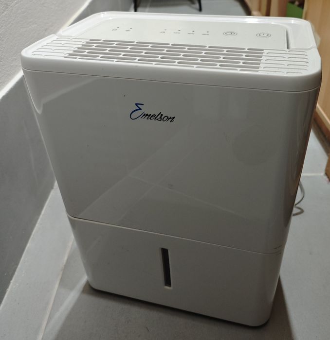 Desumificador Emelson como novo