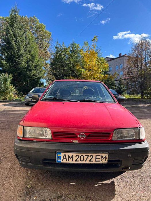 Nissan Sanni 1994 року