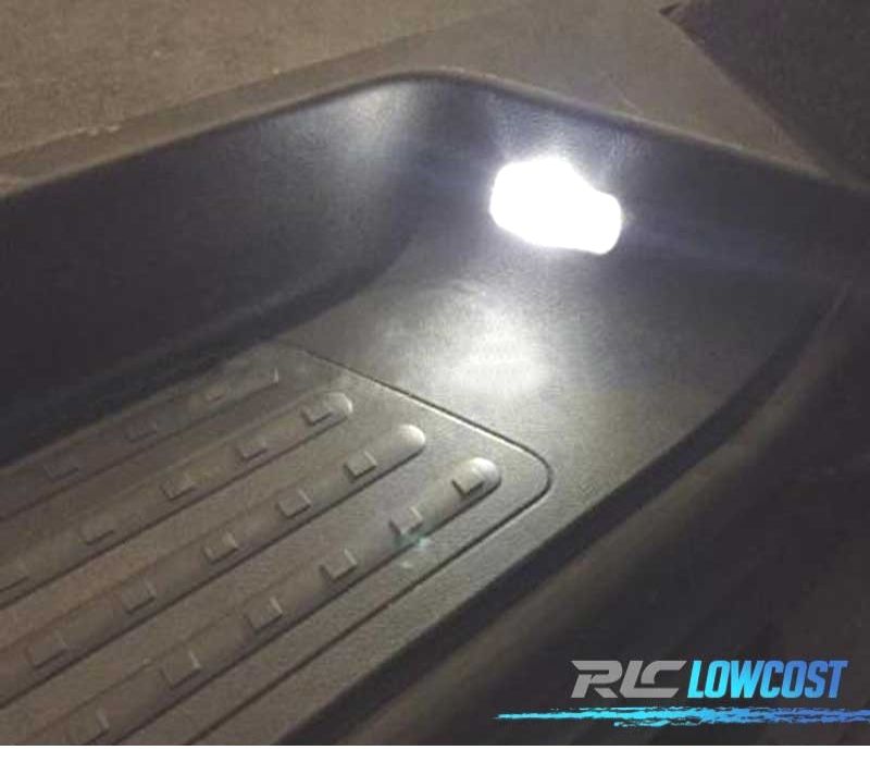 KIT COMPLETO DE 8 LÂMPADAS LED MERCEDES CLASE R W251 R280 R300 R350 R500 06-09