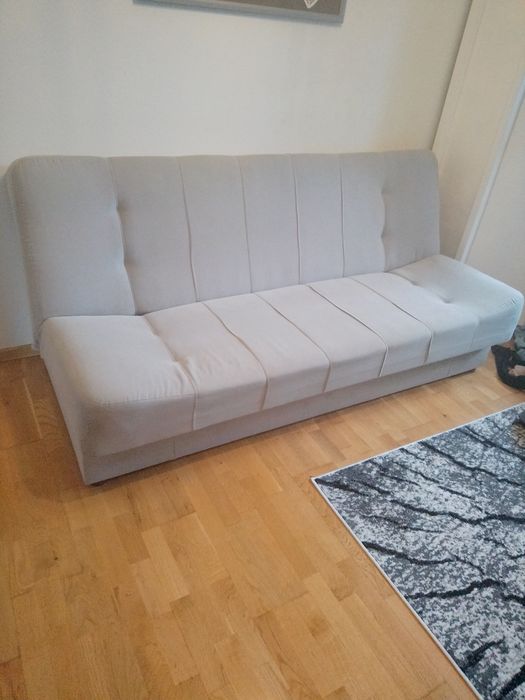 Łóżko szare popiel