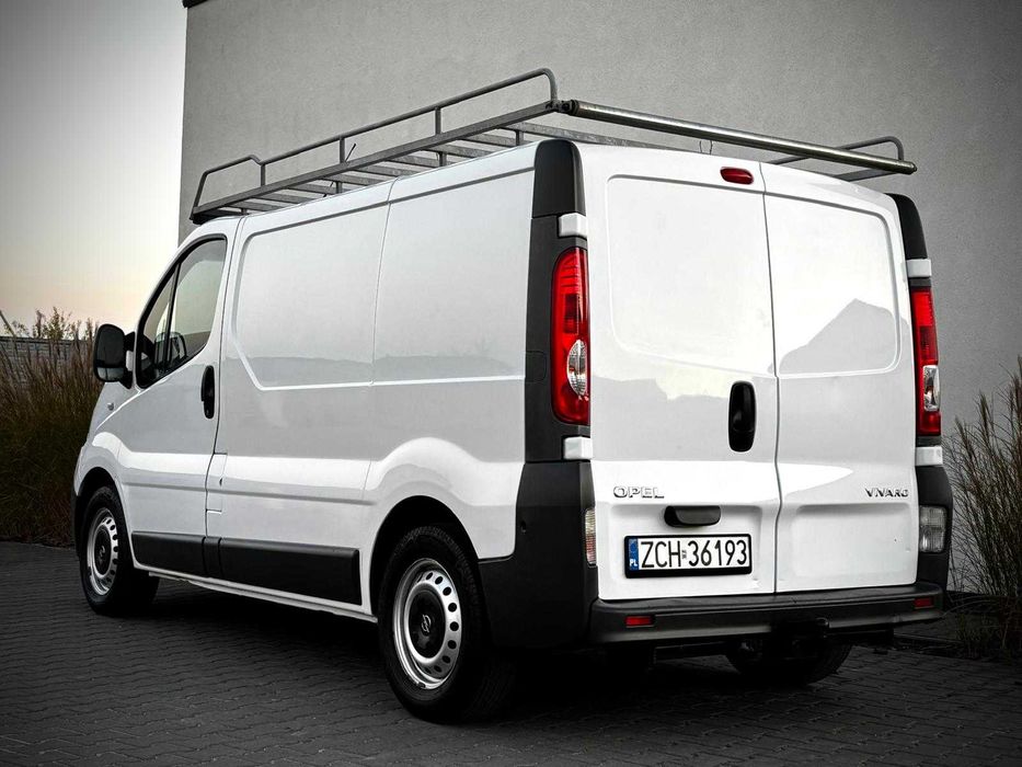 Opel Vivaro 2.0 CDTI • 114 KM • Klimatyzacja • HAK • 3 Osoby •