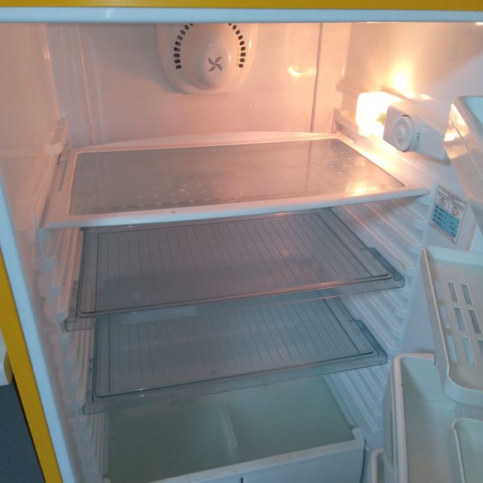 Холодильник Арістон