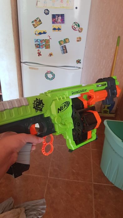 Nerf Zombie Strike Doominator