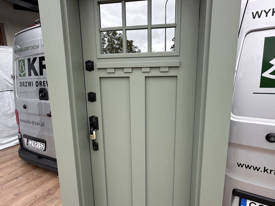 Drzwi zewnętrzne drewniane Amerykańskie Schlage MontażPolska