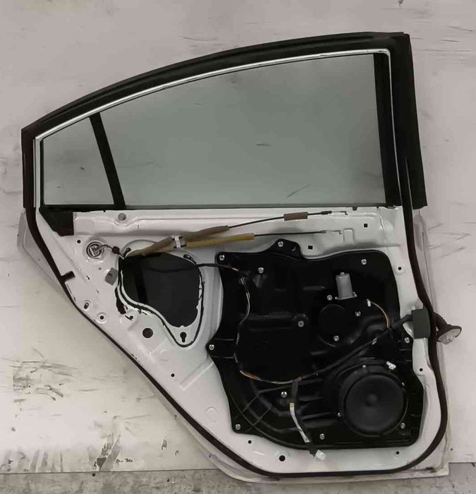Porta Trás Esquerda - MAZDA 6 Hatchback