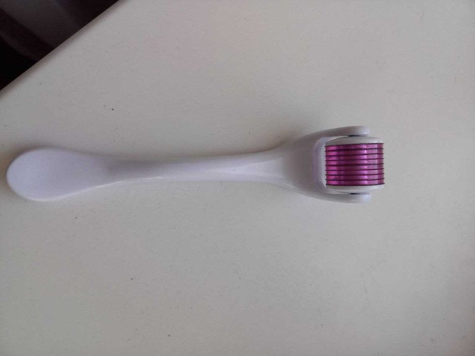 Продам роллер для лица Skin Roller System.
 0.3mm