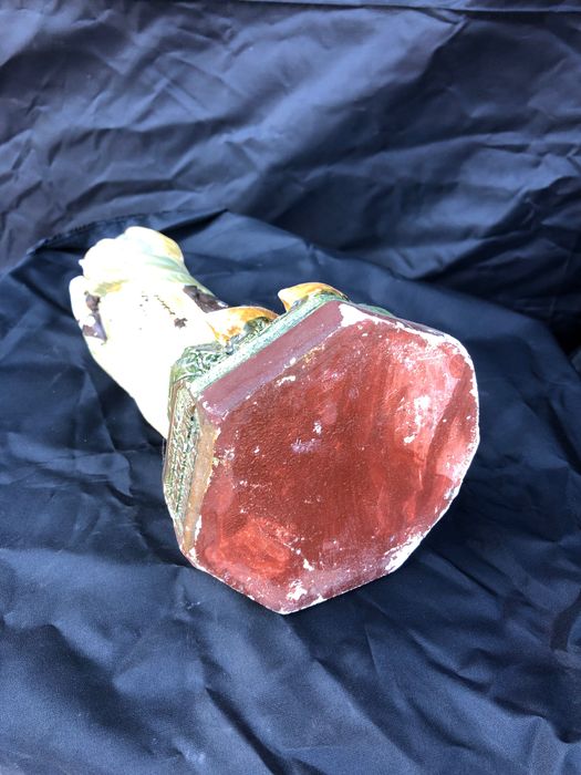 Stara figurka gipsowa Jezus