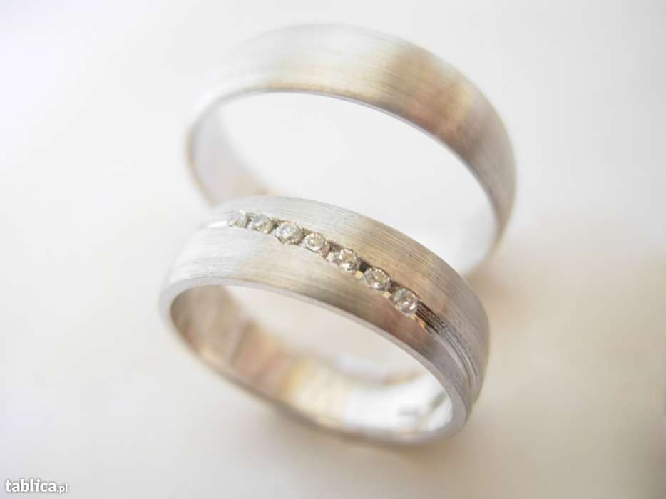 Obrączki ślubne. Najwyższa jakość i bardzo przystępne ceny!!